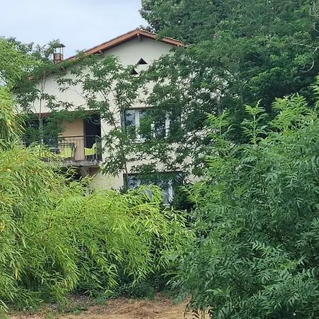 -brugou - Lodge *